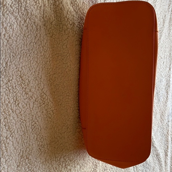 Kenneth Cole purse🥵 - Picture 4 of 10